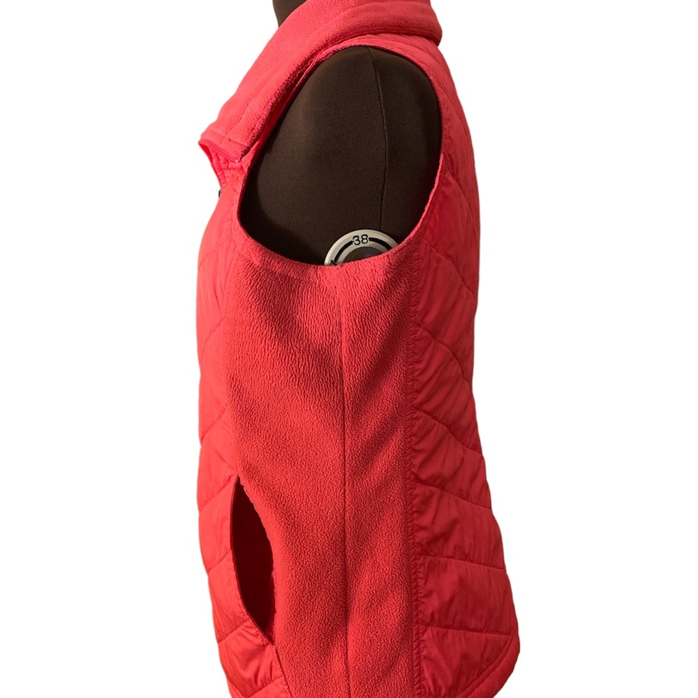 Columbia Vest - Picture 5 of 7